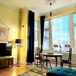 Stadtvilla Rostock - 160 Qm Apartment Zentrumsnah